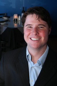 Fifty Fifty Lounge & Grill